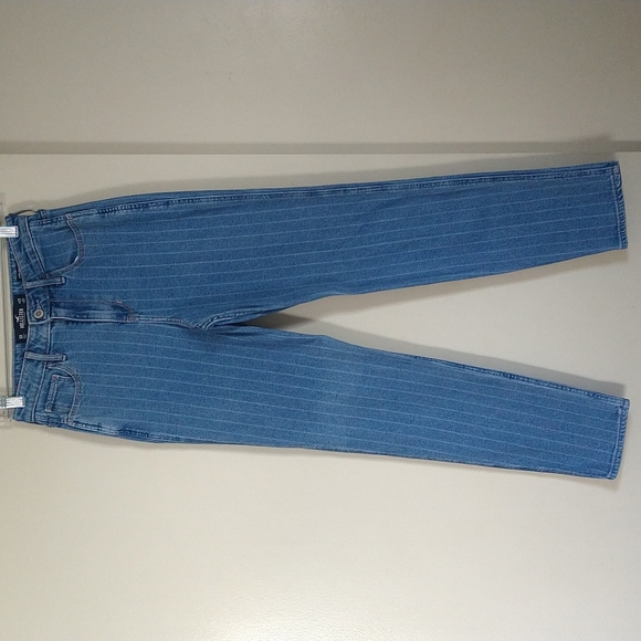 Hollister striped ultra high rise mom jeans size 27 - Picture 3 of 16